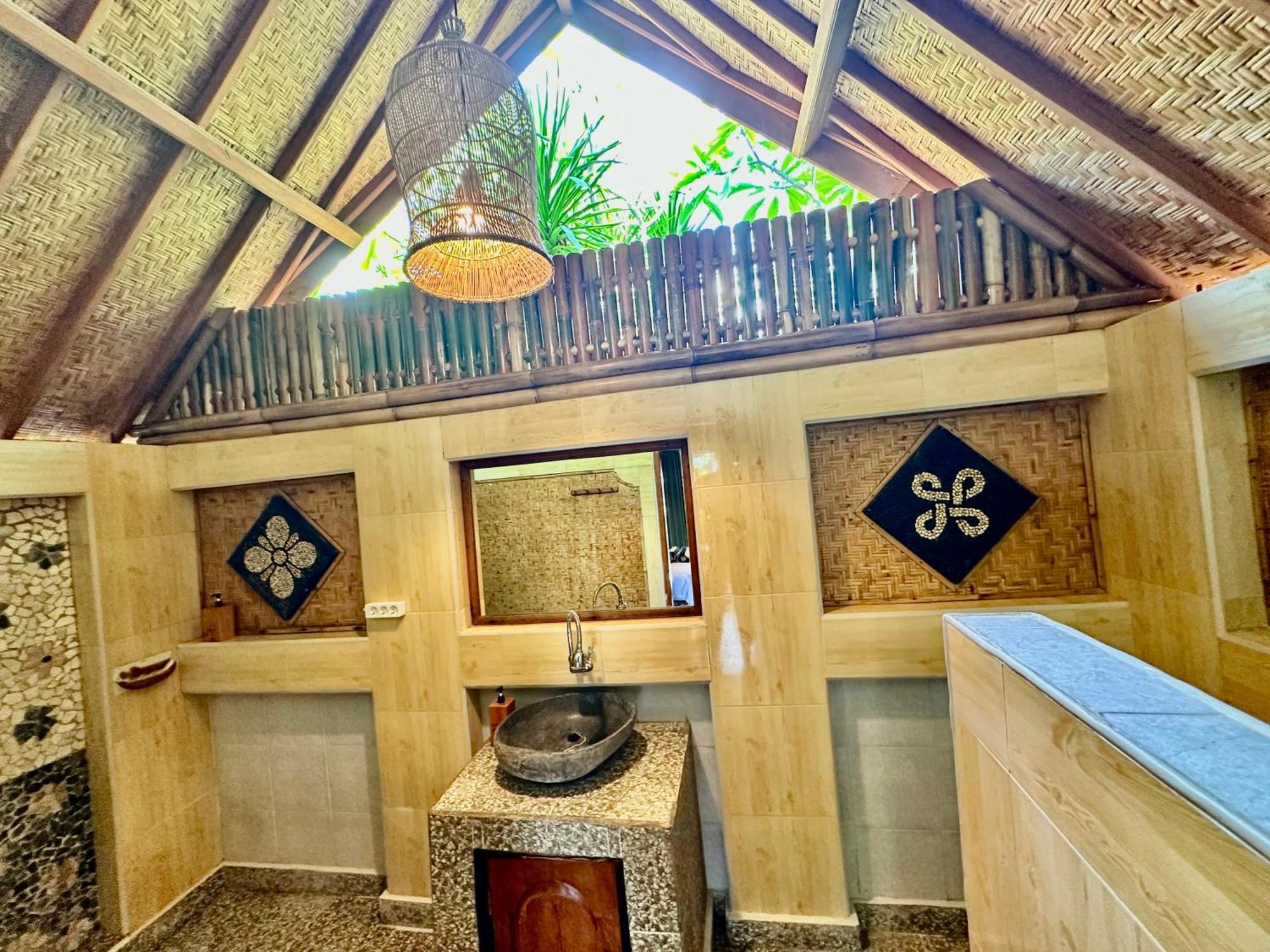 Sunny Rose Bungalows Gili Air - Adults Only Ngoại thất bức ảnh