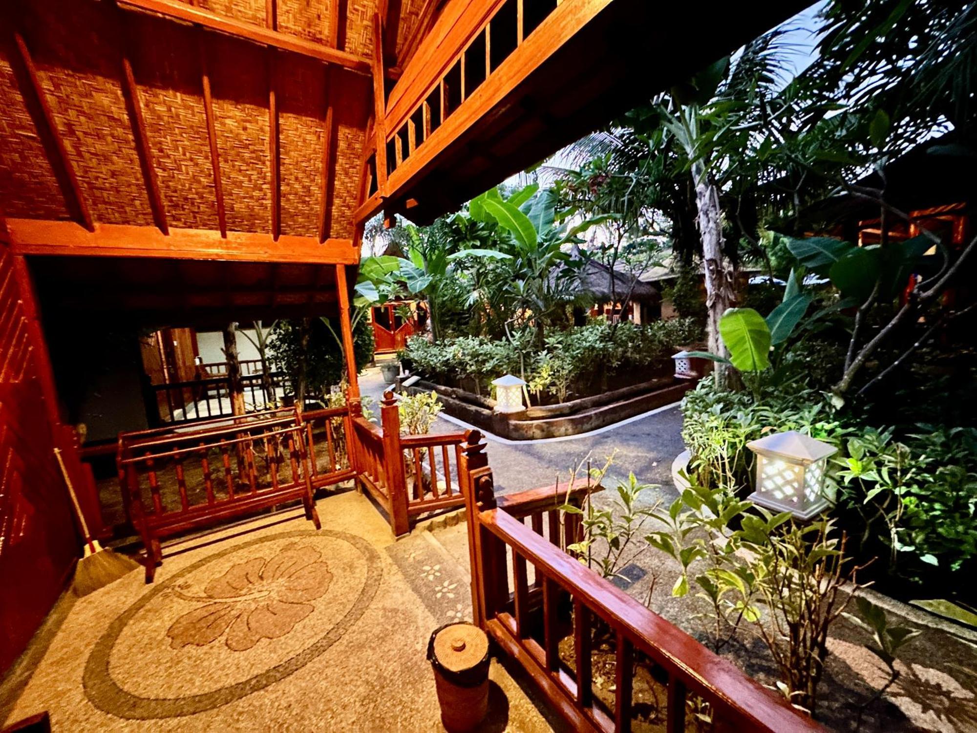 Sunny Rose Bungalows Gili Air - Adults Only Ngoại thất bức ảnh