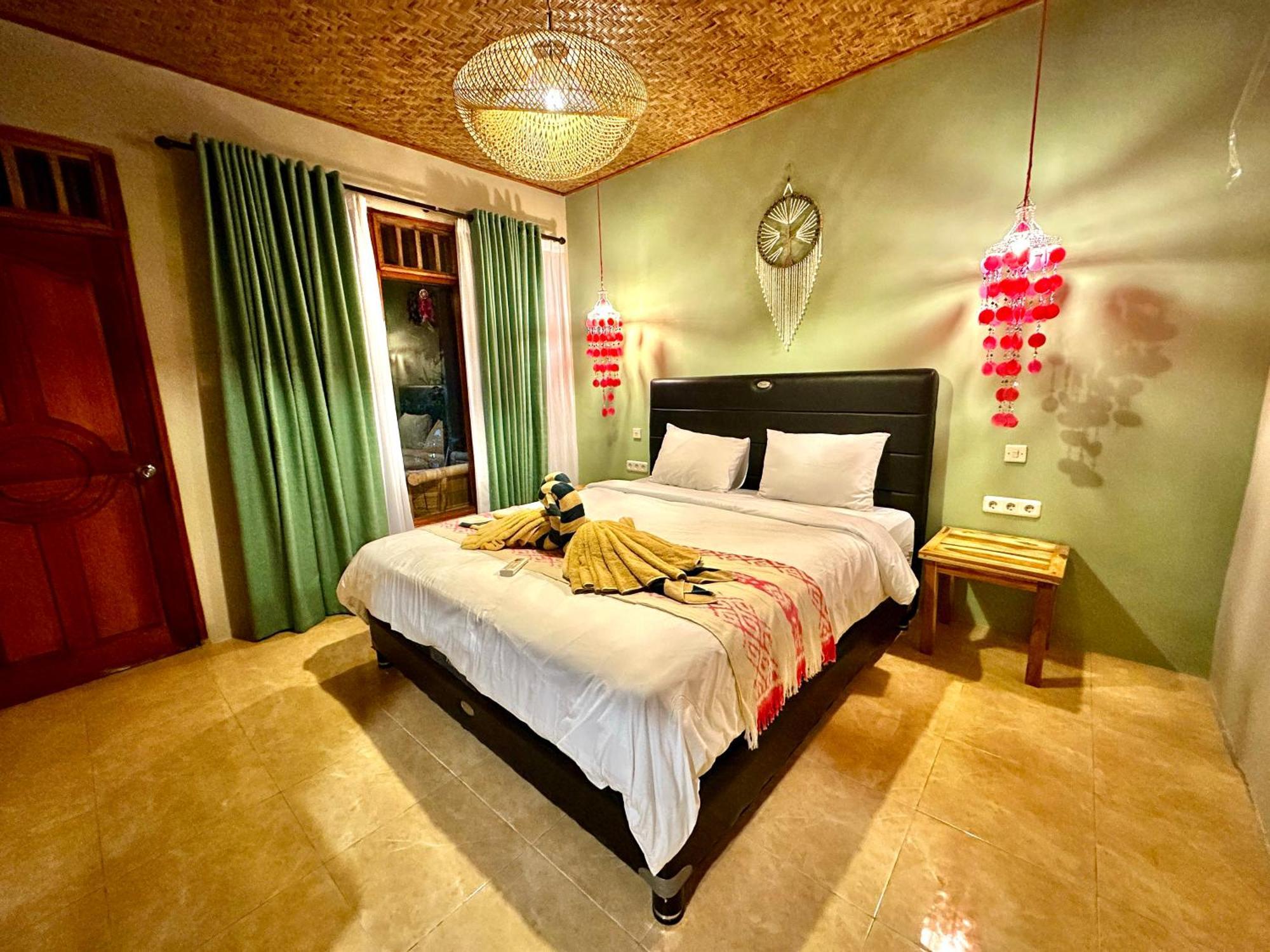 Sunny Rose Bungalows Gili Air - Adults Only Ngoại thất bức ảnh