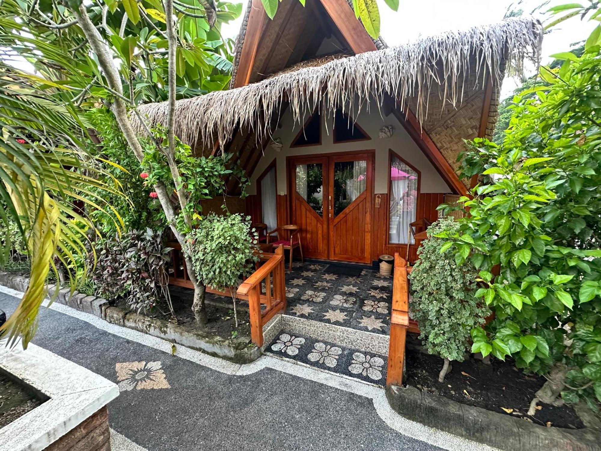 Sunny Rose Bungalows Gili Air - Adults Only Ngoại thất bức ảnh