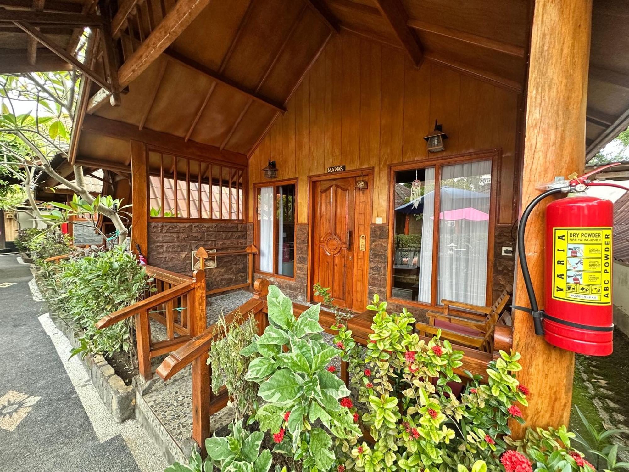Sunny Rose Bungalows Gili Air - Adults Only Ngoại thất bức ảnh